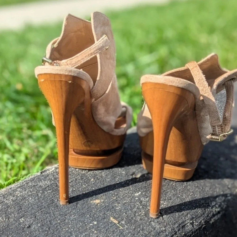 Y2K Jessica Simpson Suede Platform Heels 7B Sculptural Stiletto Tan